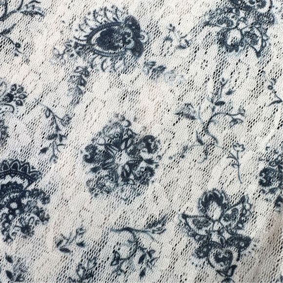 Free People | Intimately FP Layered in Lace Floral Print Leggings - Picture 4 of 5